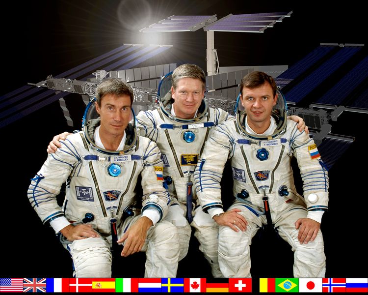 Soubor:ISS-Expedition 1-crew.jpg