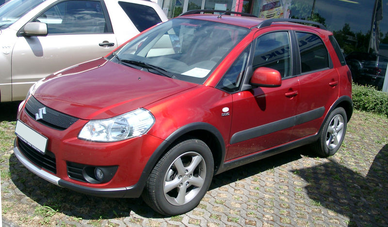 Soubor:Suzuki SX4 front 20070520.jpg