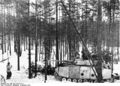Bundesarchiv Bild 101I-700-0273-11, Russland, Panzer IV im Wald.jpg