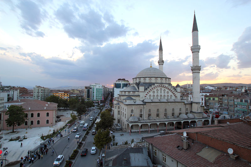 Soubor:Elazig Izzetpascha-Moschee.jpg