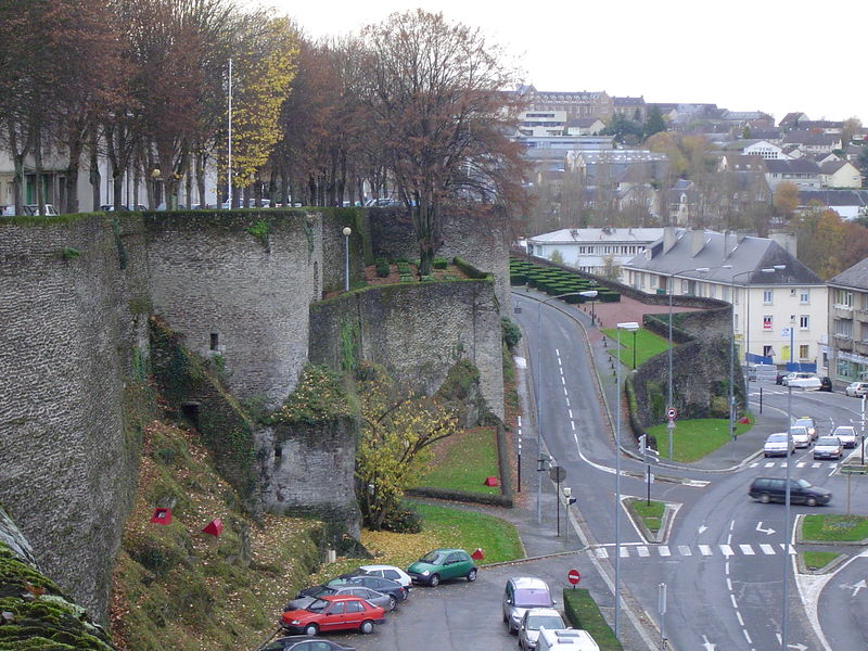 Soubor:Remparts de Saint-Lô 8.jpg