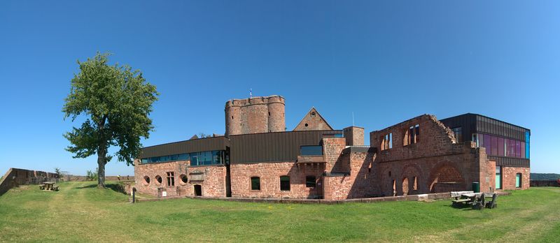 Soubor:Chateau de Lichtemberg-18 stitch.jpg