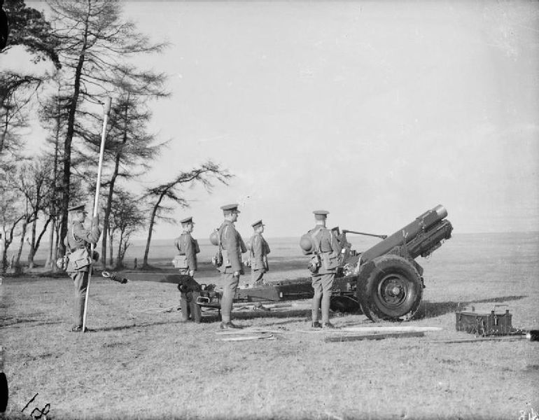 Soubor:6inch26cwtHowitzer1938.jpg