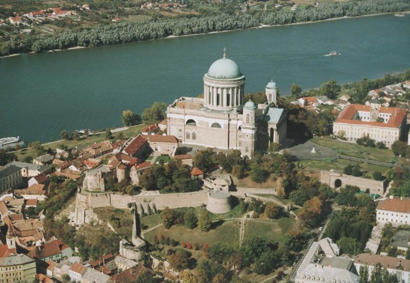 Soubor:Basilica of Esztergom.jpg