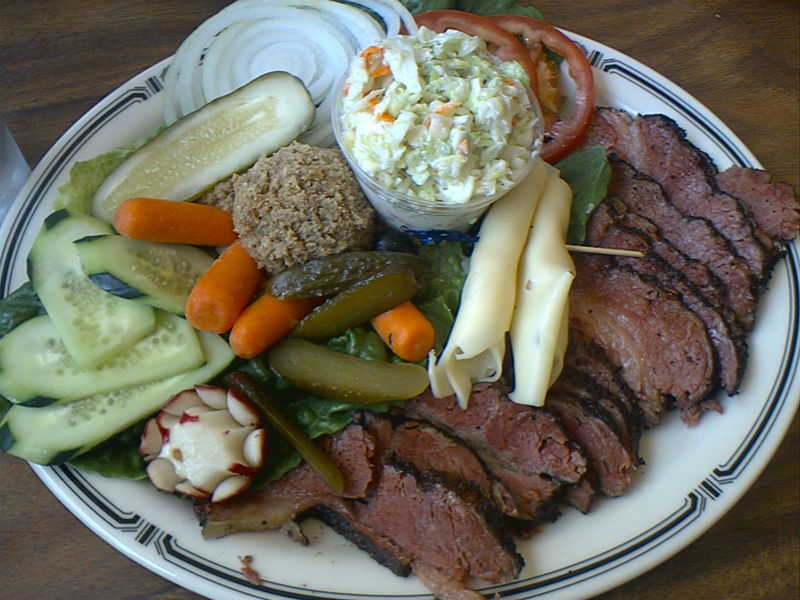 Soubor:The Langer's Pastrami Platter.jpg