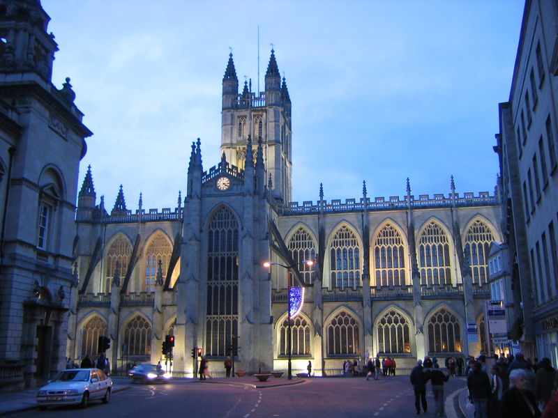 Soubor:Bathabbey at night amcm.jpg