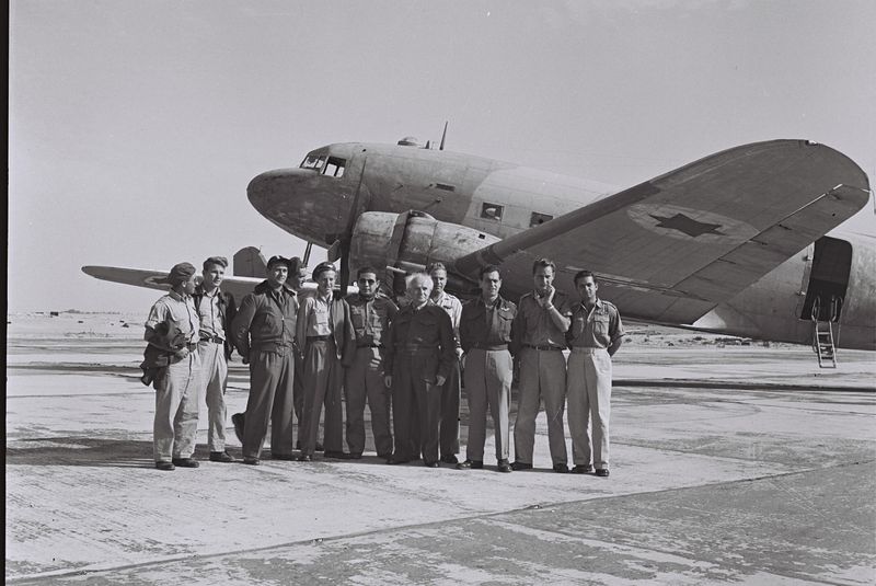 Soubor:David Ben Gurion C-47.jpg