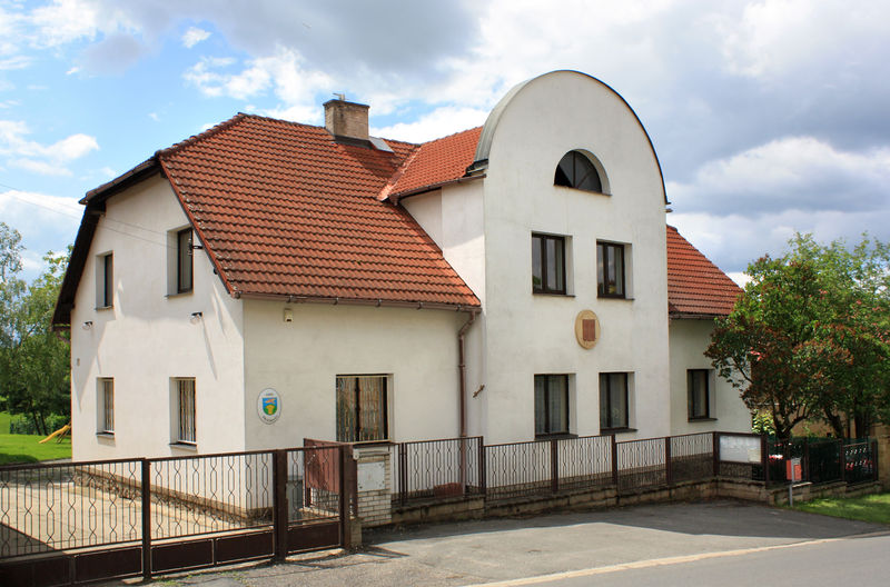 Soubor:Přišimasy, municipal office.jpg