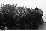 Bundesarchiv Bild 101II-MN-1584-05, Schiffsminen.jpg