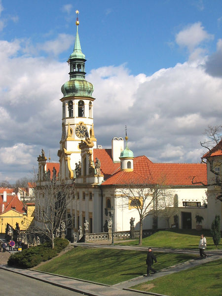 Soubor:Loreta (Praha).jpg