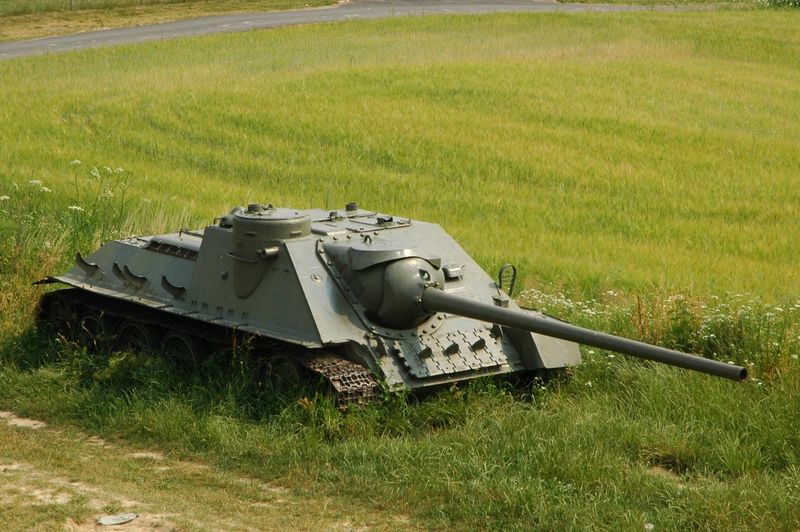 Soubor:SU 100 czech republic.jpg