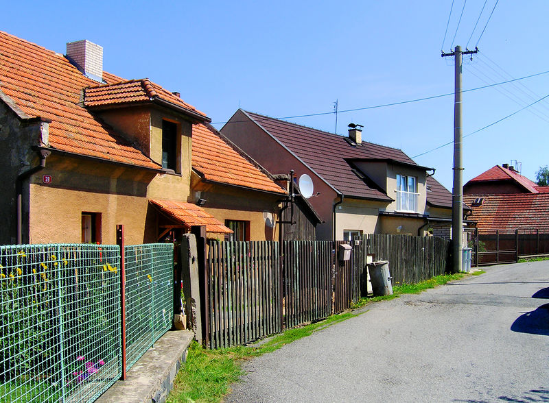 Soubor:Petříkov, north 2.jpg