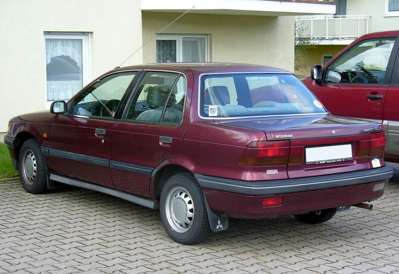 Soubor:Mitsubishi Lancer GLXi Heck.JPG