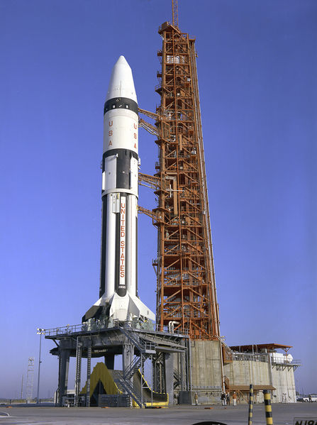 Soubor:Saturn IB AS-204.jpg