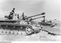 Bundesarchiv Bild 101I-175-1266-05A, Griechenland, Panzer IV.jpg