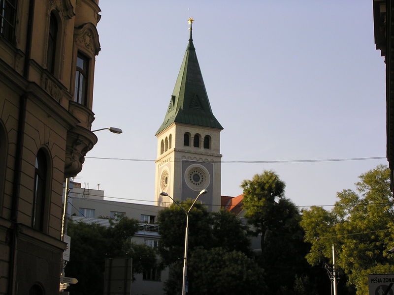 Soubor:BRATISLAVA731.jpg