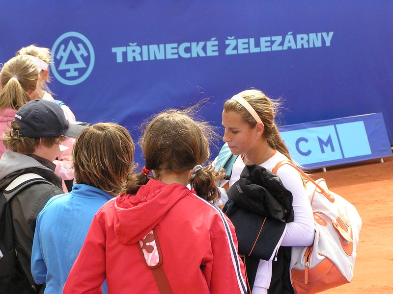 Soubor:DCibulkova-ECM27.jpg