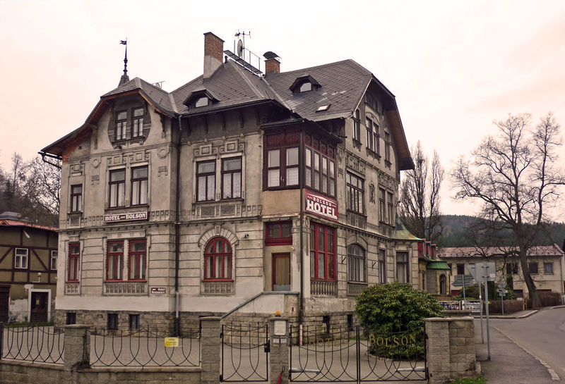 Soubor:Desna-Villa-Nr526.jpg