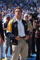 Arnold Schwarzenegger 071028-N-7206K-004 0XZWI.jpg