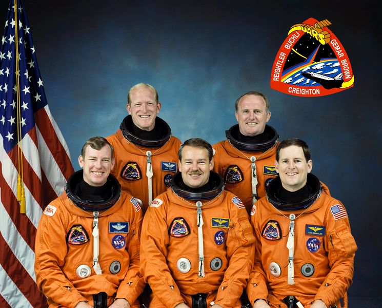 Soubor:STS-48 crew.jpg