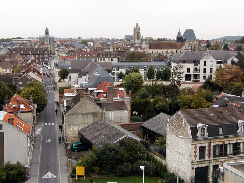 Soubor:Compiegne from the UTC.jpg