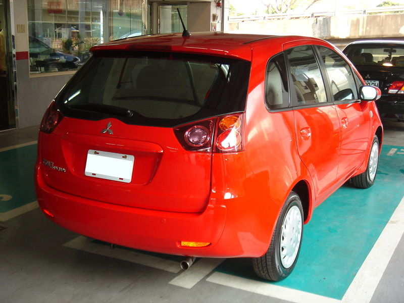 Soubor:Mitsubishi Colt Plus (Rear).JPG