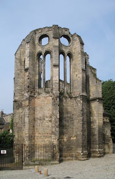 Soubor:Noyon cathédrale ruine.jpg