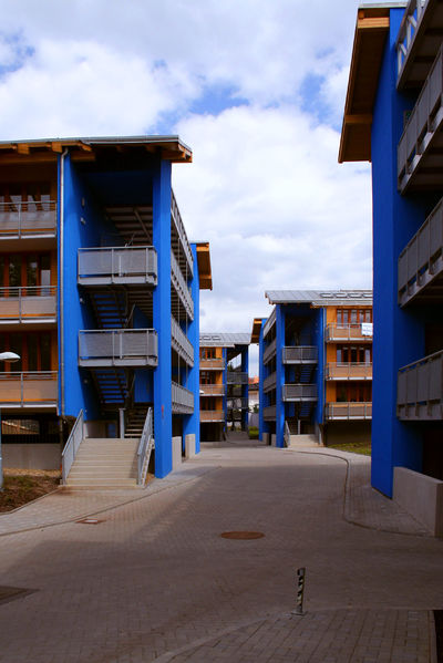 Soubor:Praha Liboc housing.jpg