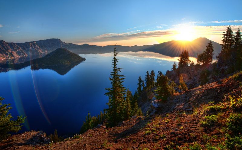 Soubor:Crater Lake-TRFlickr.jpg