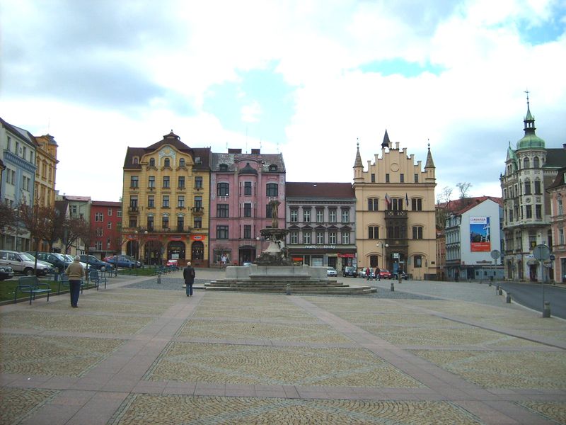 Soubor:Decin namesti.JPG