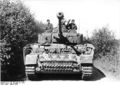 Bundesarchiv Bild 101I-696-0427-04A, Mittlere Ostfront (Polen), Panzer IV.jpg