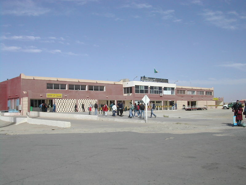 Soubor:AeroportTamanrasset.jpg