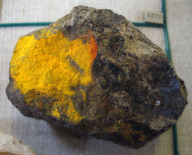 Soubor:Hawleyite.jpg