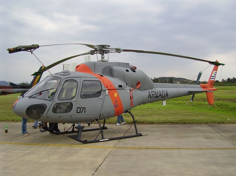 Soubor:Aerospatiale AS-355F Ecureuil 2.jpg