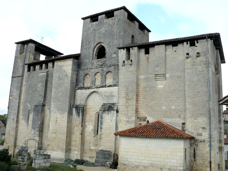 Soubor:Grand-Brassac - Eglise-1.JPG