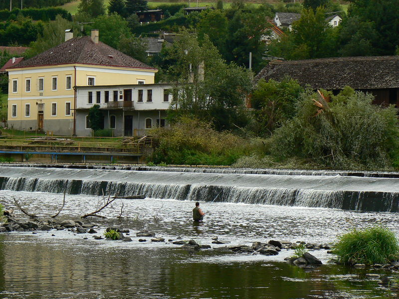 Soubor:Berounka - jez.JPG