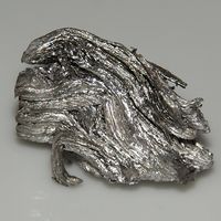 Pevné holmium